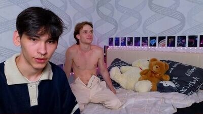 pupsenish public webcam profile photo 2