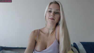 qeeensgambit public webcam profile photo 4