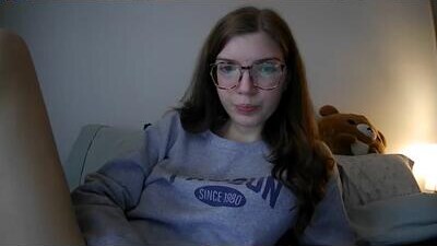 qt33 public webcam profile photo 10