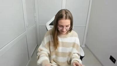queen_amelie public webcam profile photo 2