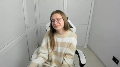 queen_amelie public webcam profile photo 5