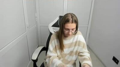 queen_amelie public webcam profile photo 7