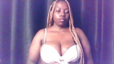 queen_melanine public webcam profile photo 10