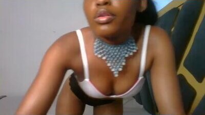 queen_sassy public webcam profile photo 10