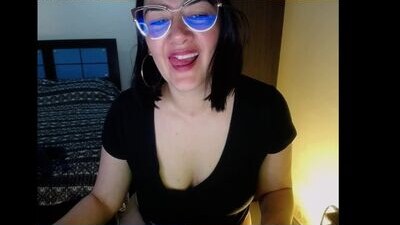 queen_smile public webcam profile photo 7