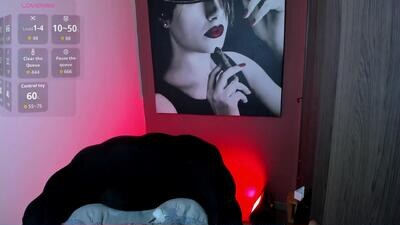 queenofhaze public webcam profile photo 2