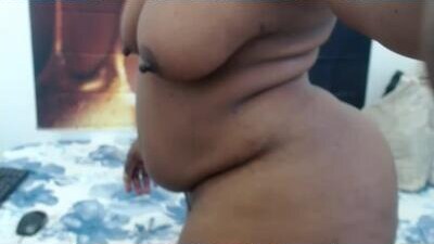 queenteex6993 public webcam profile photo 6