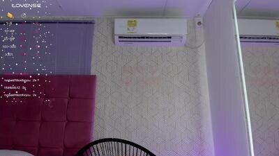 quianna_ public webcam profile photo 3