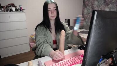 raaaaaaawr public webcam profile photo 2