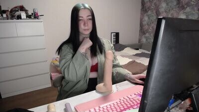 raaaaaaawr public webcam profile photo 4