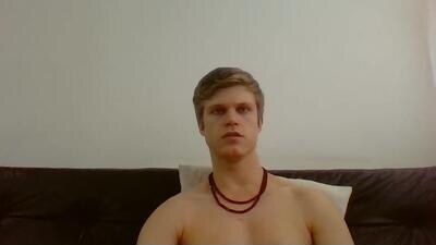 rabbitwhitebr public webcam profile photo 4