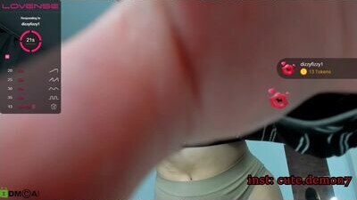 rachel_mur public webcam profile photo 7