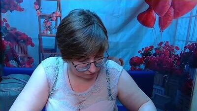 radachudna public webcam profile photo 7
