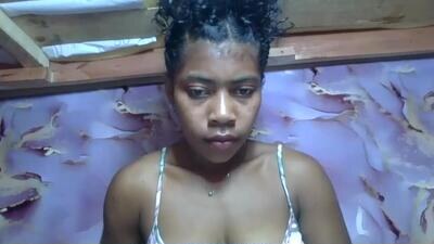 rasoaa public webcam profile photo 2