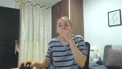 ray_of_sun_uwu public webcam profile photo 4
