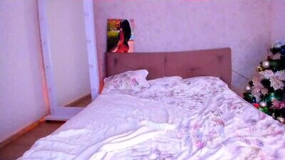 raylenee public webcam profile photo 6