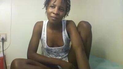 raylucia public webcam profile photo 4