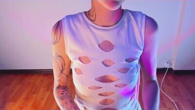 raypeach public webcam profile photo 7