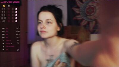 reb_luvng public webcam profile photo 9