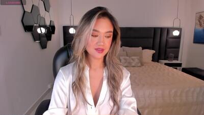 rebeccahudson_