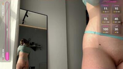 rebeccaniksoon public webcam profile photo 6
