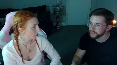 red_firesquirt public webcam profile photo 3
