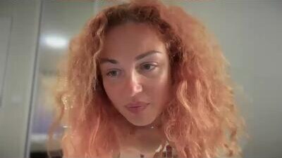 reddgiirll public webcam profile photo 5