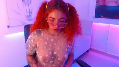 redgirrl_77 public webcam profile photo 4