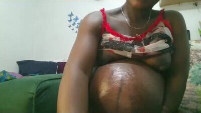 reem_wonder public webcam profile photo 7