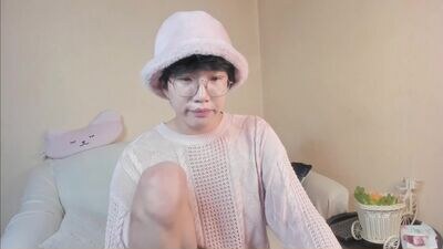 ren_yoonn public webcam profile photo 4