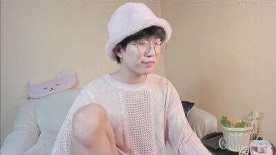 ren_yoonn public webcam profile photo 5