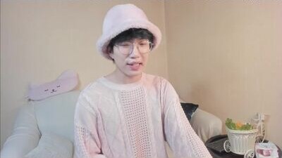 ren_yoonn public webcam profile photo 6