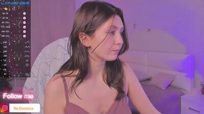 renessy_ public webcam profile photo 8