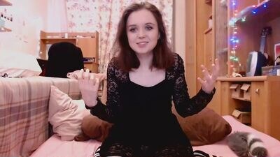renetcutie public webcam profile photo 3