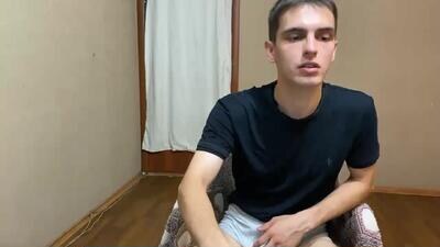 requiemshine public webcam profile photo 2