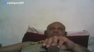 retlam37 public webcam profile photo 8