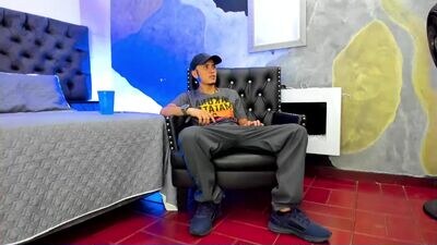 reybigxxx public webcam profile photo 2