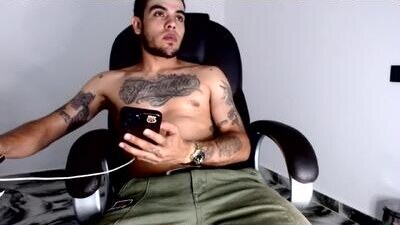 riancum public webcam profile photo 5
