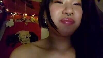 ricebunnybaby public webcam profile photo 10