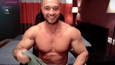 rikadler public webcam profile photo 6
