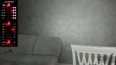rina_red1 public webcam profile photo 4