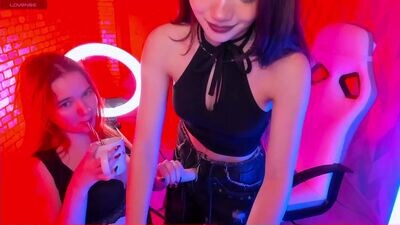 rinabrin public webcam profile photo 4