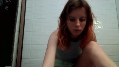 rini_mori public webcam profile photo 5