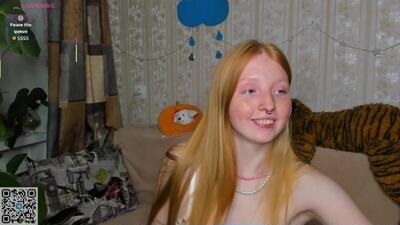 ritasweety18 public webcam profile photo 3