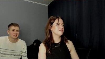 robert_lisa public webcam profile photo 10
