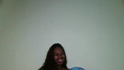 rochellinah public webcam profile photo 6