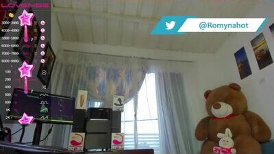 romynahot public webcam profile photo 6