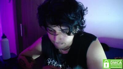 room_hot_x public webcam profile photo 4