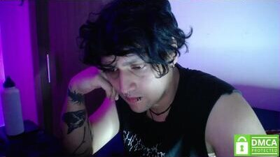 room_hot_x public webcam profile photo 5