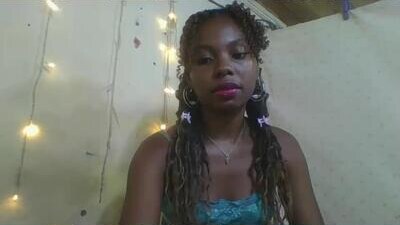 rosalinda933 public webcam profile photo 5